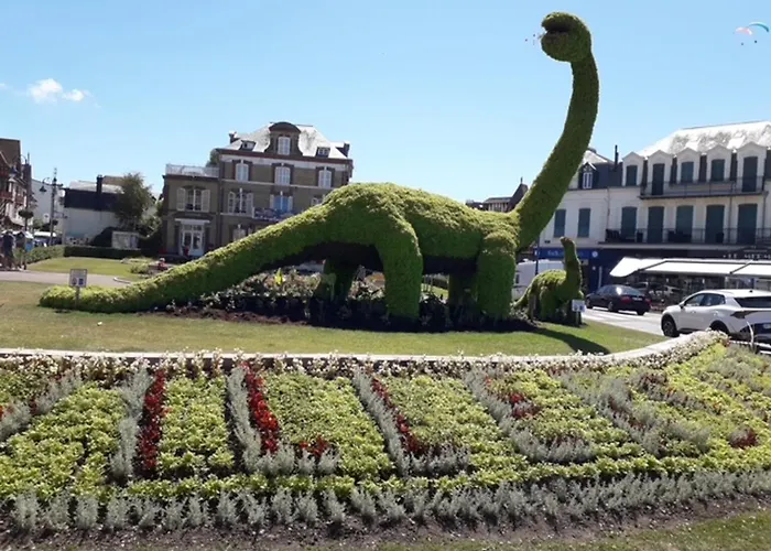 Jardin 3 Pieces A 80m De La Avec Parking Privatif - Fr-1-712-98 * Villers-sur-Mer